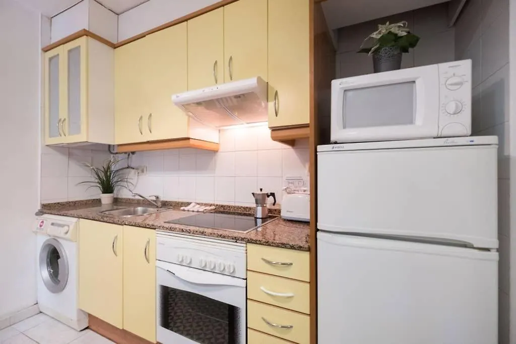 5 Pax Santa Monica Ramblas Barcelona Apartment 0*,  Spain