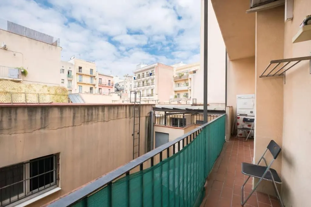 5 Pax Santa Monica Ramblas Barcelona Apartment