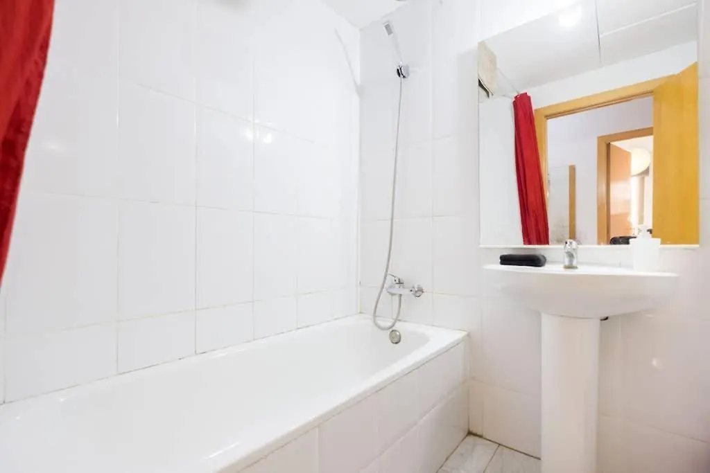 5 Pax Santa Monica Ramblas Barcelona Apartment Spain