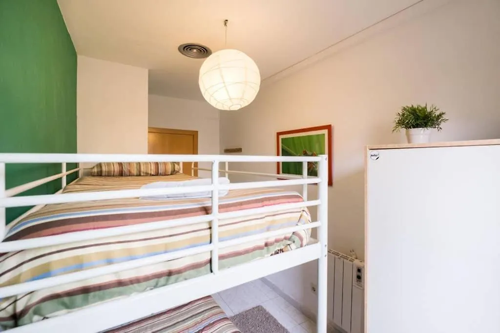 5 Pax Santa Monica Ramblas Barcelona Apartment