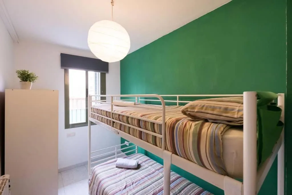 5 Pax Santa Monica Ramblas Barcelona Apartment